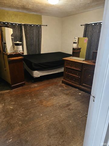 1133 Milton Street, South Bend, IN 46613