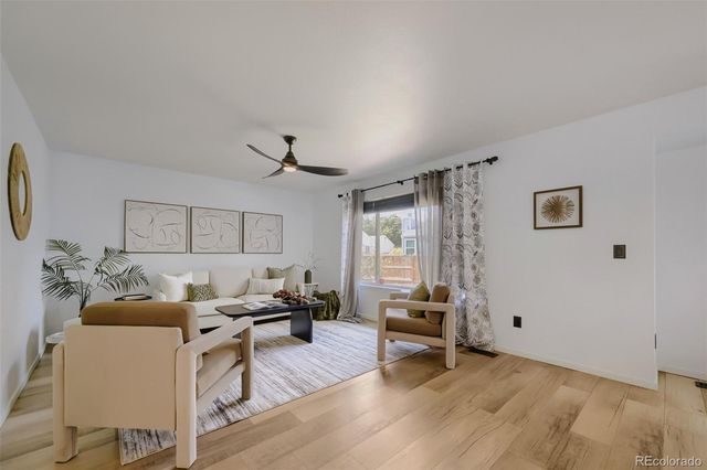1467 Lincoln Circle, Longmont, CO 80501