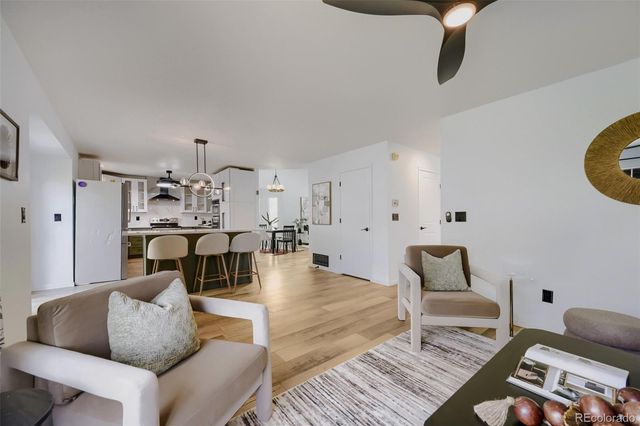 1467 Lincoln Circle, Longmont, CO 80501
