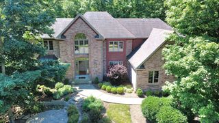 11621 Old Castle Drive, Mokena, IL 60448