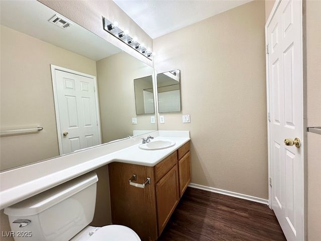 7576 Jacaranda Leaf Street, Las Vegas, NV 89139