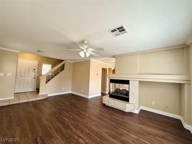 7576 Jacaranda Leaf Street, Las Vegas, NV 89139