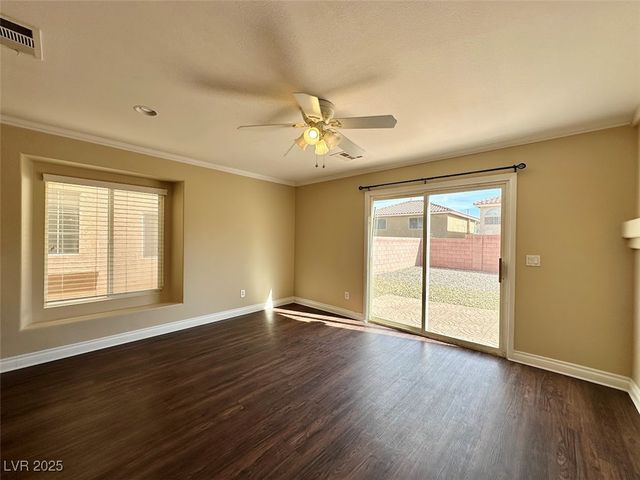 7576 Jacaranda Leaf Street, Las Vegas, NV 89139