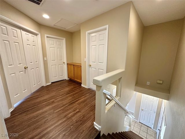 7576 Jacaranda Leaf Street, Las Vegas, NV 89139