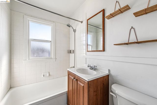 130 Garrard, Richmond, CA 94801