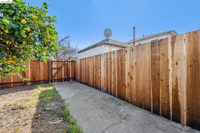 130 Garrard, Richmond, CA 94801