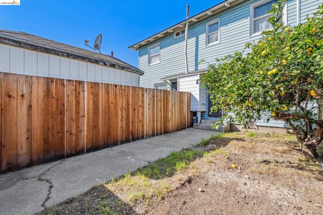 130 Garrard, Richmond, CA 94801