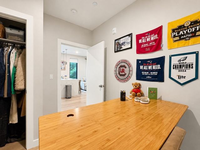 400 West Broadway 308, Boston, MA 02127