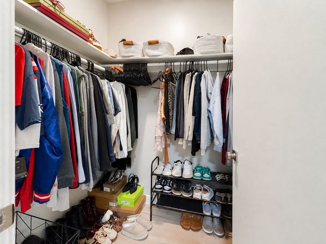 400 West Broadway 308, Boston, MA 02127
