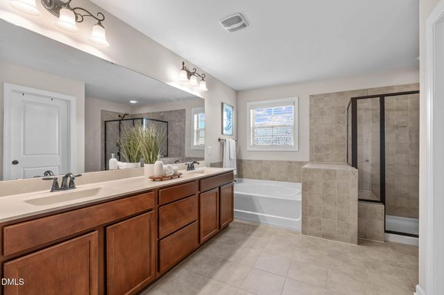 225 Shadow Mist Court, Apex, NC 27539