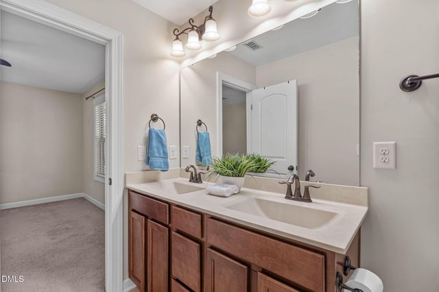 225 Shadow Mist Court, Apex, NC 27539