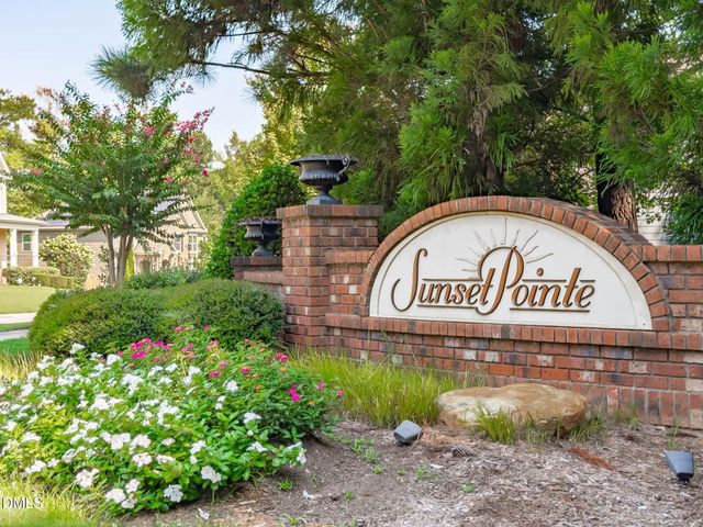 225 Shadow Mist Court, Apex, NC 27539