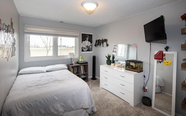 2617 4th Avenue S, Moorhead, MN 56560