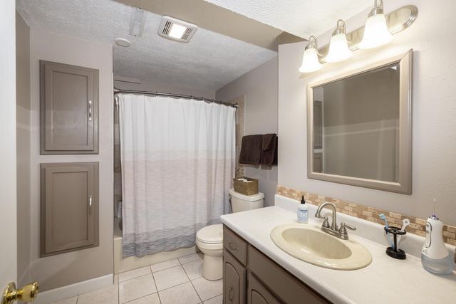 2617 4th Avenue S, Moorhead, MN 56560