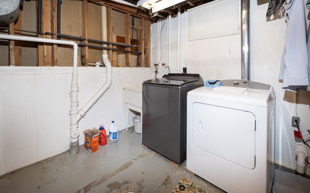 2617 4th Avenue S, Moorhead, MN 56560