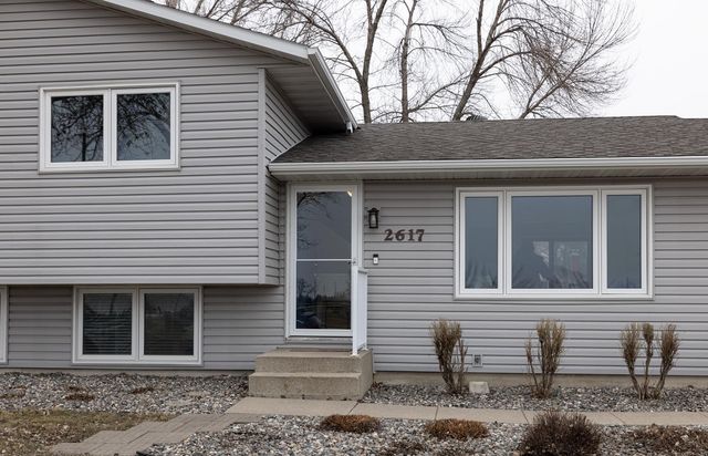 2617 4th Avenue S, Moorhead, MN 56560