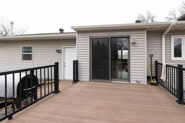 2617 4th Avenue S, Moorhead, MN 56560