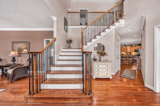 2120 River Oaks DR, Salem, VA 24153