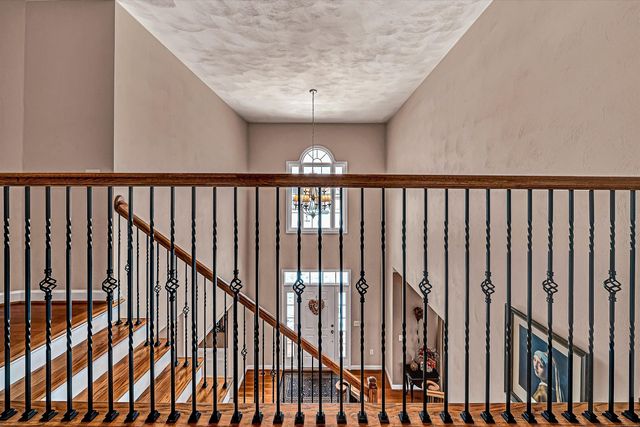 2120 River Oaks DR, Salem, VA 24153