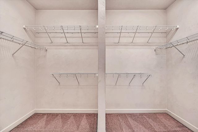 2120 River Oaks DR, Salem, VA 24153