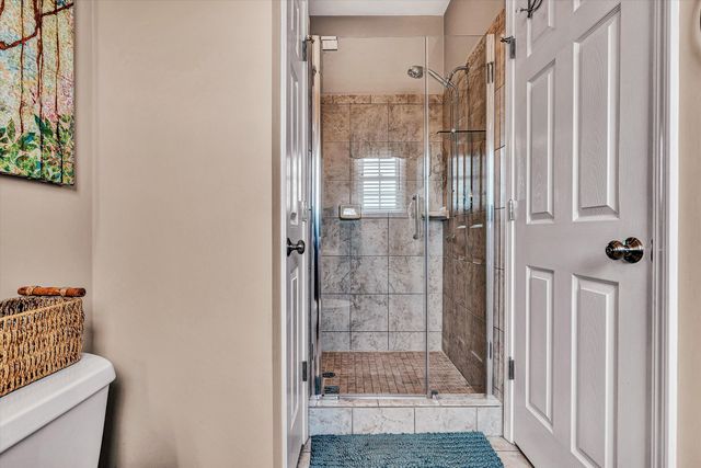 2120 River Oaks DR, Salem, VA 24153