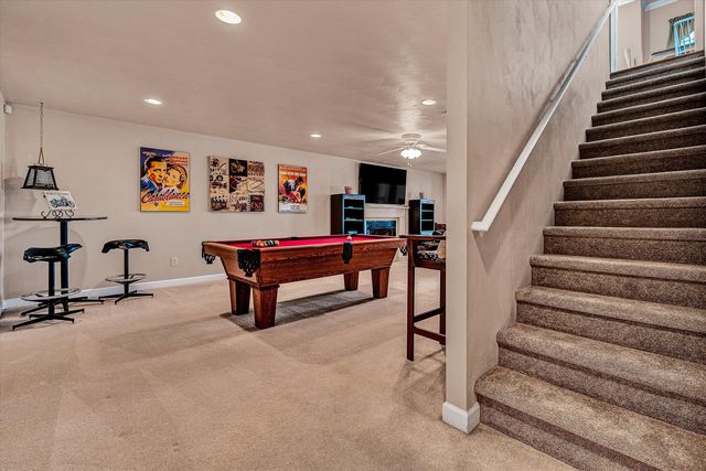 2120 River Oaks DR, Salem, VA 24153