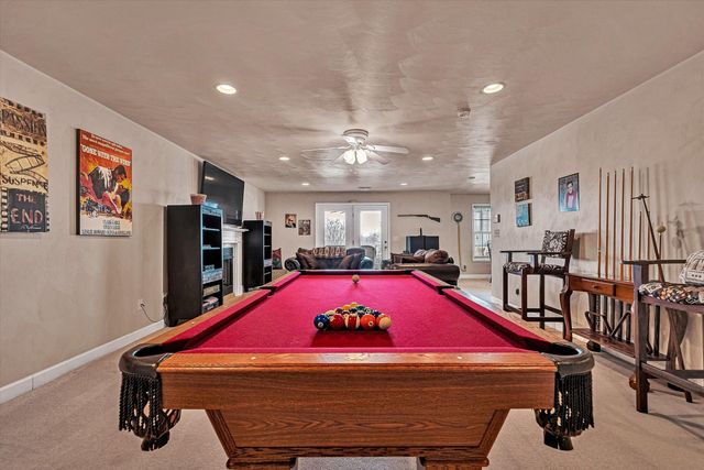 2120 River Oaks DR, Salem, VA 24153