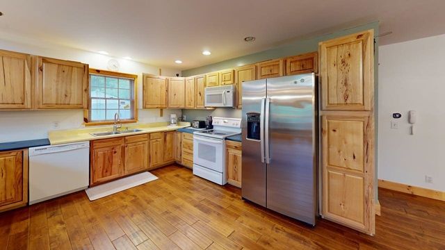 4867 E Shore Drive, Alger, MI 48610
