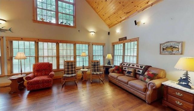 4867 E Shore Drive, Alger, MI 48610