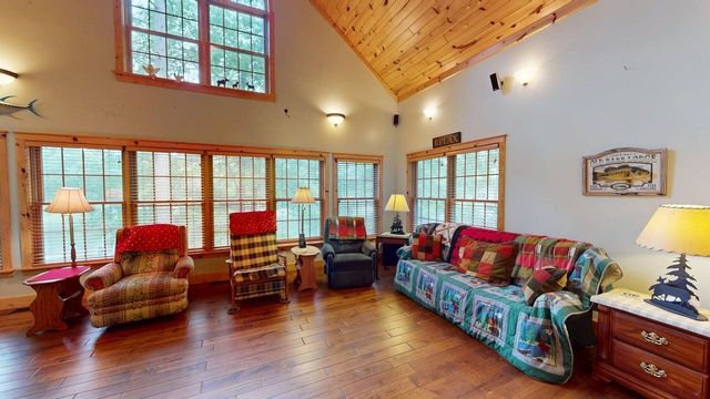 4867 E Shore Drive, Alger, MI 48610