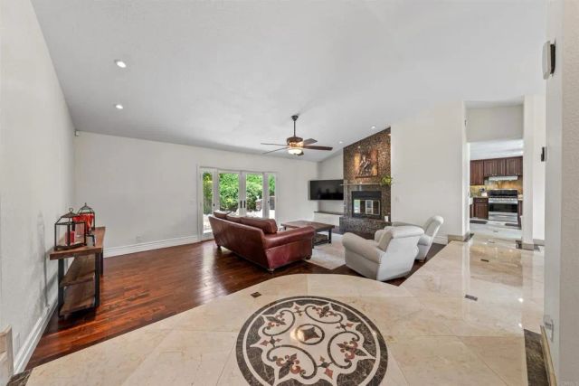 10042 Resmar Court, La Mesa, CA 91941
