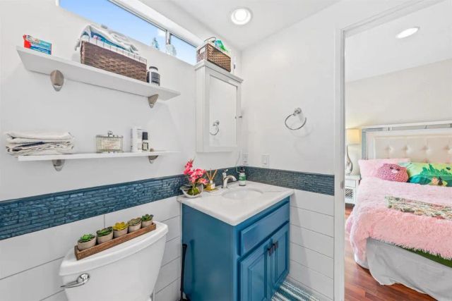 10042 Resmar Court, La Mesa, CA 91941