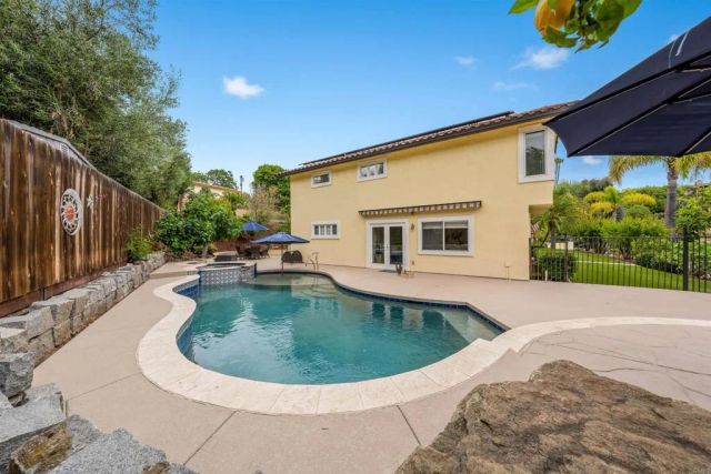 10042 Resmar Court, La Mesa, CA 91941