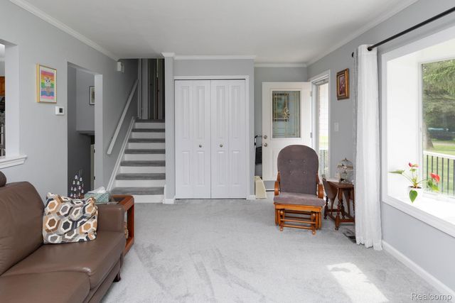 9026 Woodside Road, Salem Township, MI 48167