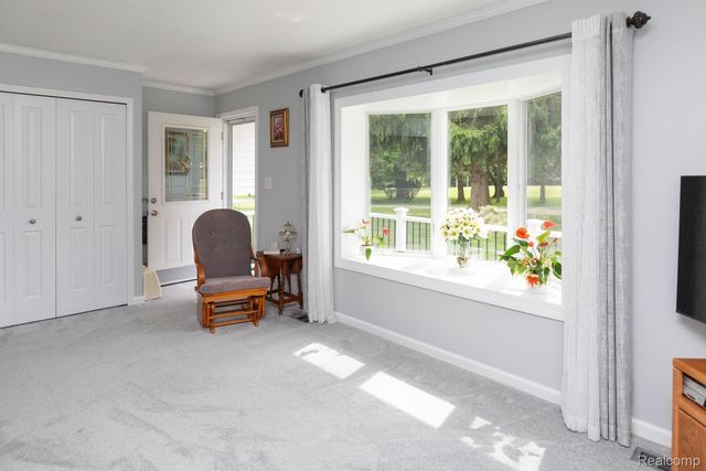 9026 Woodside Road, Salem Township, MI 48167