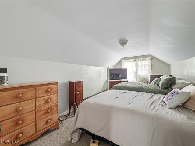 753 Packard Street NW, Warren, OH 44483