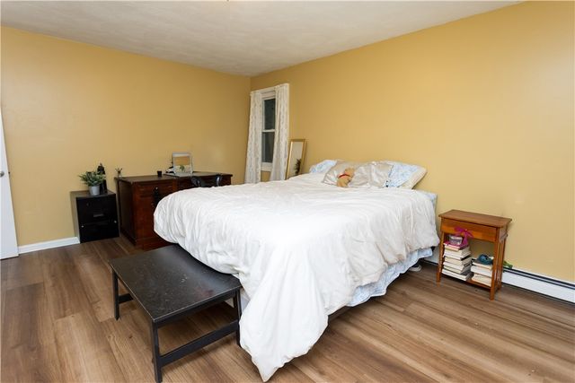 986 Knotty Oak Road, Coventry, RI 02816