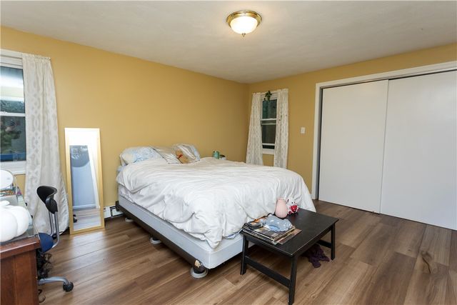 986 Knotty Oak Road, Coventry, RI 02816