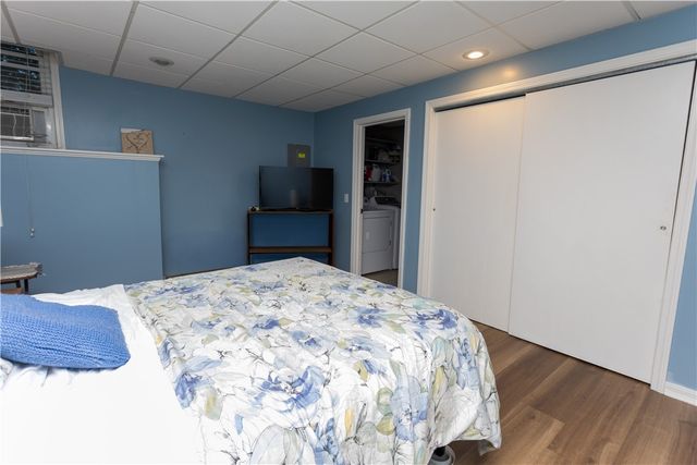 986 Knotty Oak Road, Coventry, RI 02816