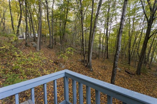 986 Knotty Oak Road, Coventry, RI 02816