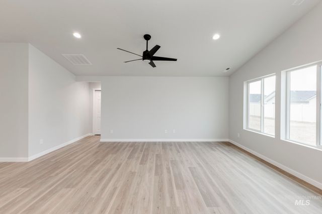 113 Idalou Way, Caldwell, ID 83605