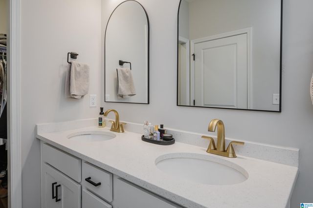 5193 SIMMS RIDGE, Pelham, AL 35124