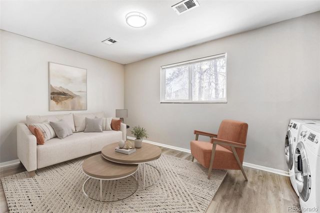 1042 Evanston Street, Aurora, CO 80011