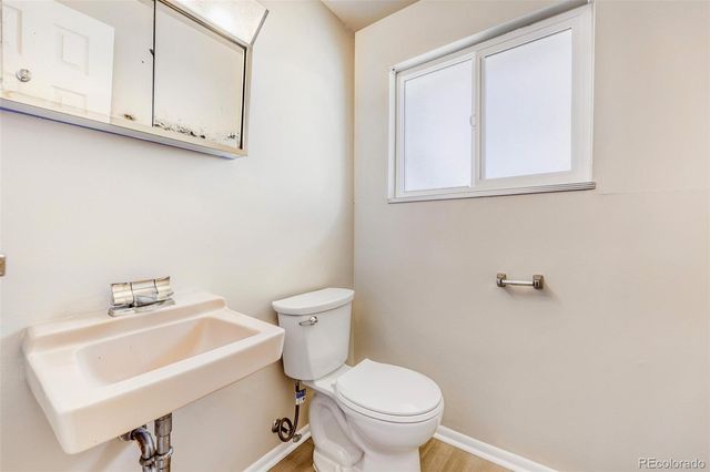 1042 Evanston Street, Aurora, CO 80011