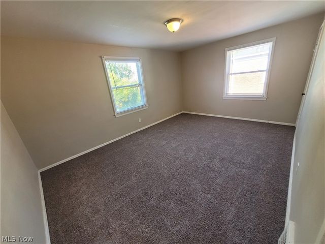 255 E 250th Street, Euclid, OH 44132