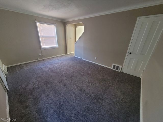 255 E 250th Street, Euclid, OH 44132