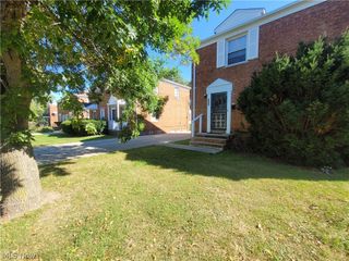 255 E 250th Street, Euclid, OH 44132