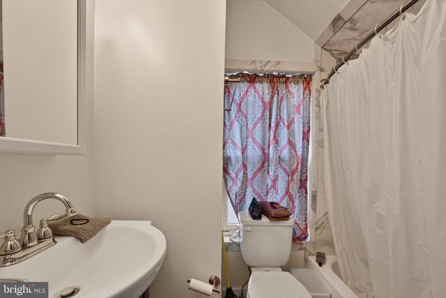 155 WASHINGTON AVE, Phoenixville, PA 19460