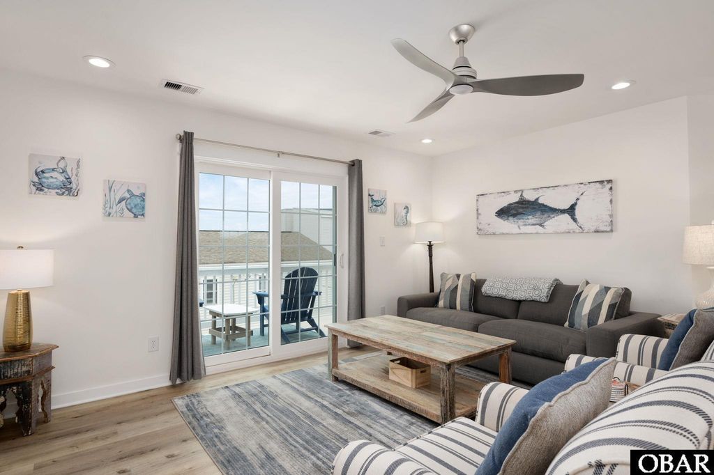 Image 6 of property listing at 8723 A S Old Oregon Inlet Road Lot 3, Nags Head, NC 27959