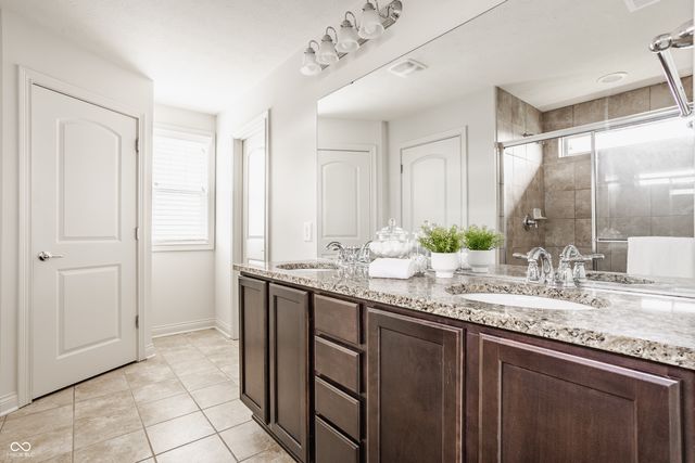 12674 Moonseed Drive, Carmel, IN 46032